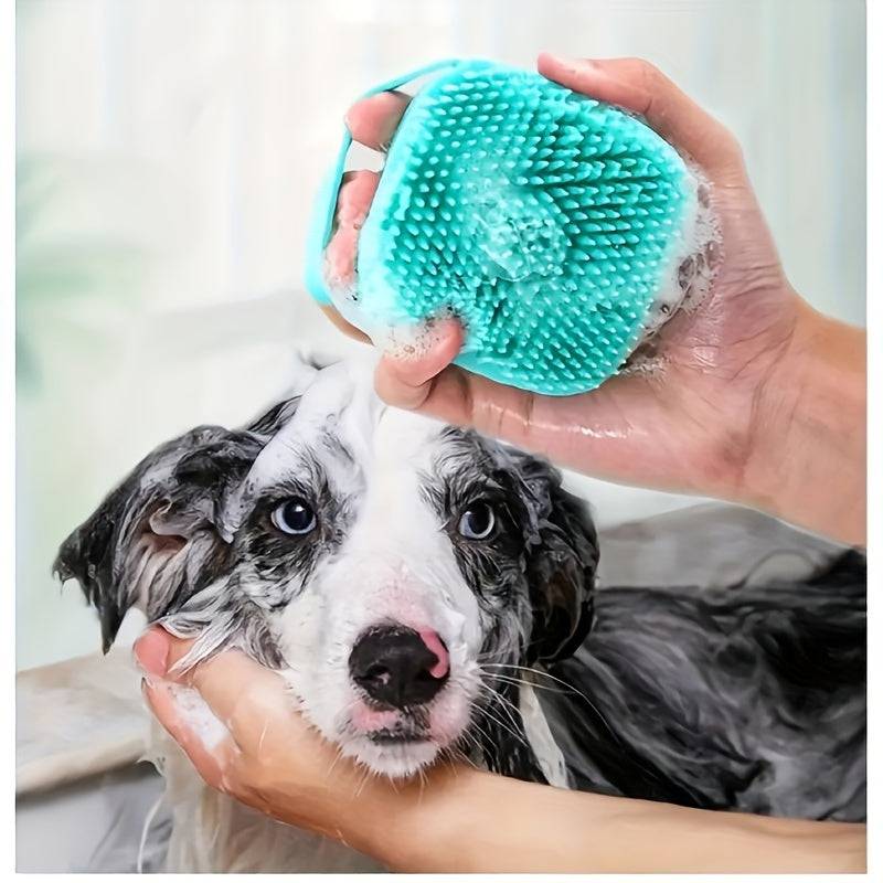Dog and cat bath brush with shampoo dispenser, soft silicone bristles, ideal for long and short hair during shower