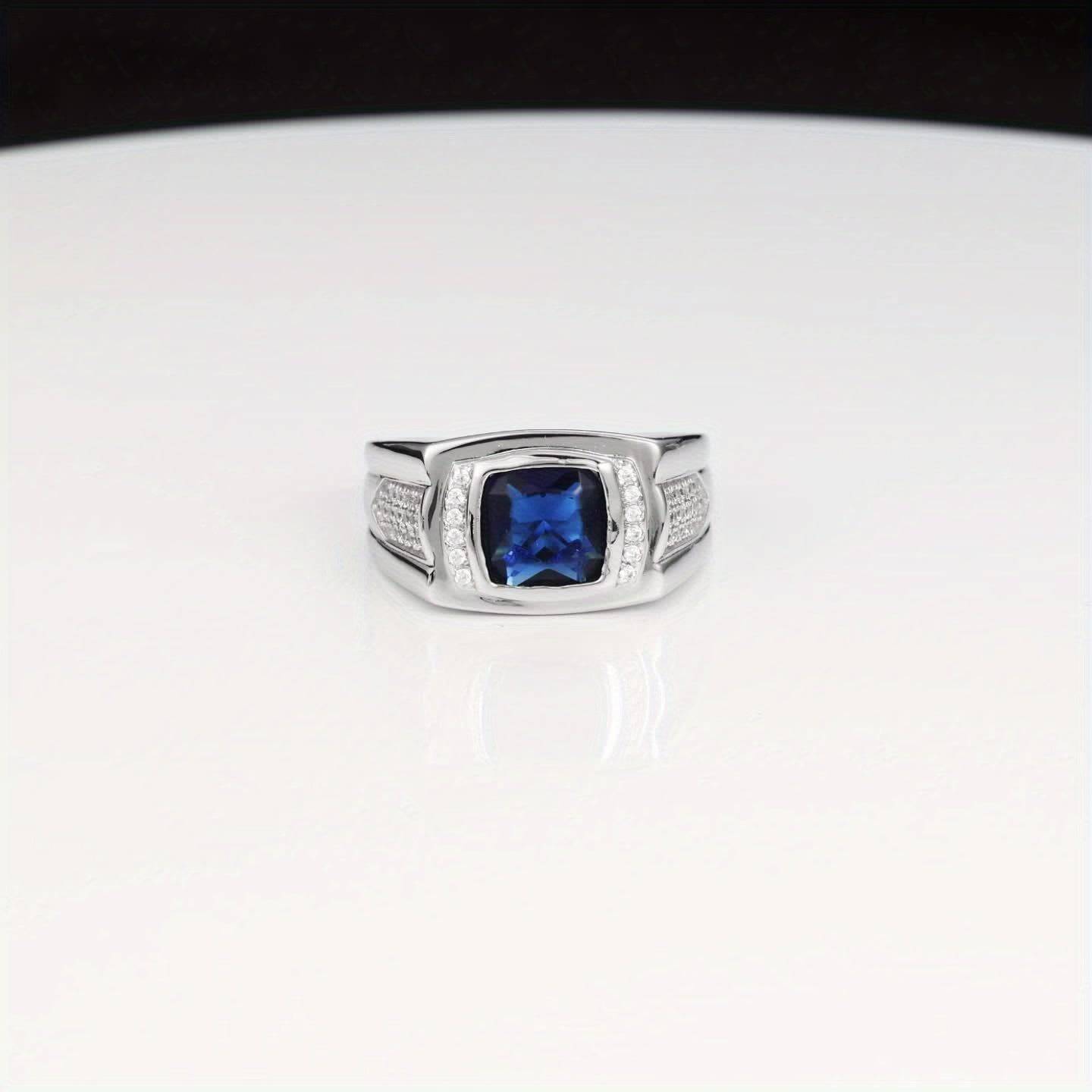 Elegant Men's Ring in S925 Sterling Silver 8g Classic Design for Formal Occasions & Gift Use