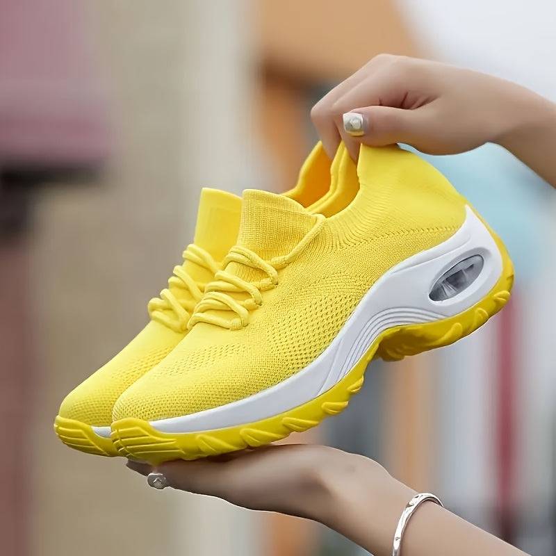 Unisex casual sports sneakers, flat bottom with non-slip sole, round toe mesh design for student running use